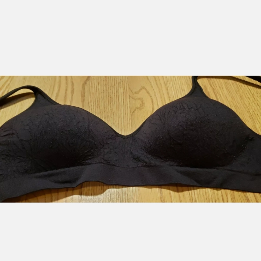 Carole Hochman Women's Bra Size: Medium